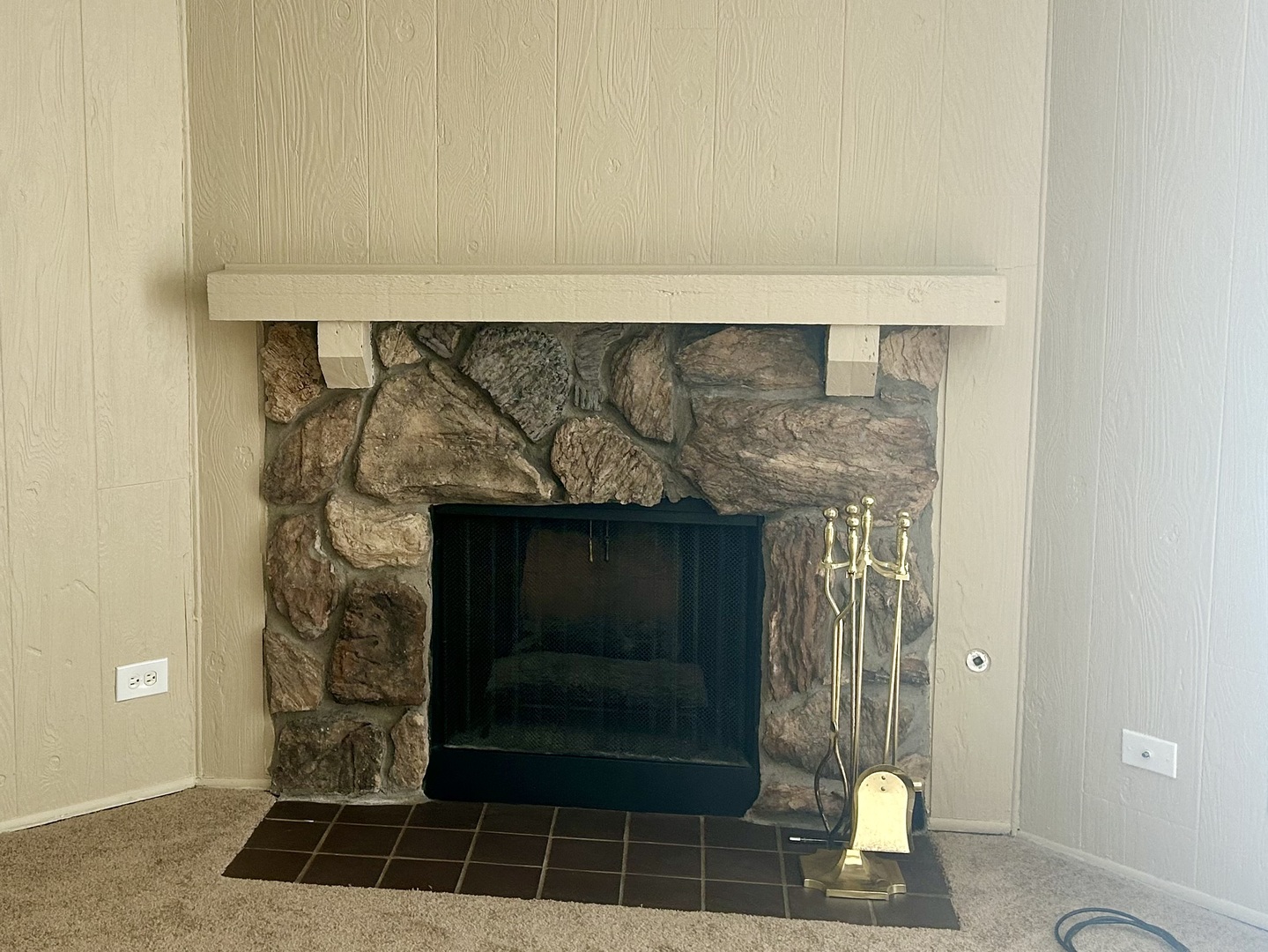 28 Regent Circle, Unit B2 Schaumburg, IL 60193 - Photo 4 of 17