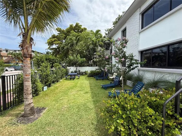 $2,575 | 944 Jefferson Avenue, Unit 7, Miami Beach, FL 33139