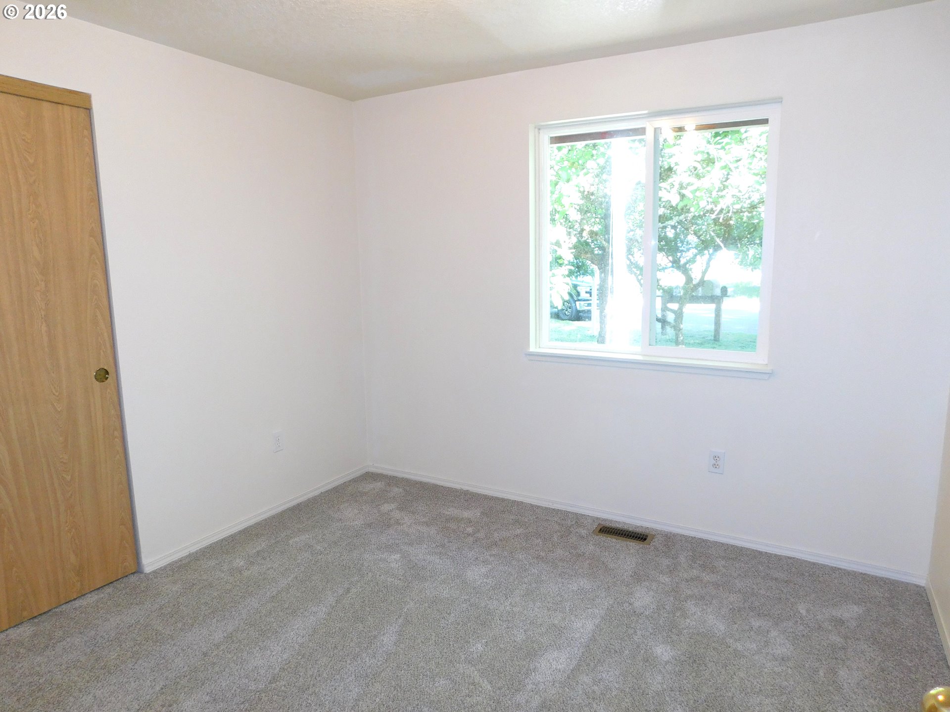 255 D Street Vernonia, OR 97064 - Photo 26 of 39 Bedroom