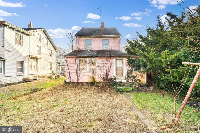 $99,000 | 64 Walnut Street, Bridgeton, NJ 08302