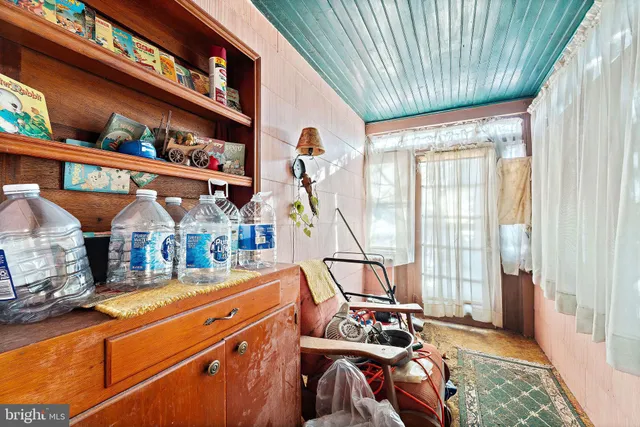 a room with musical instruments