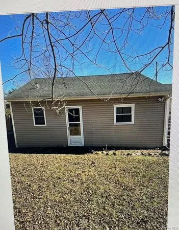 $2,350 | 2 Carl Street, Ronkonkoma, NY 11779