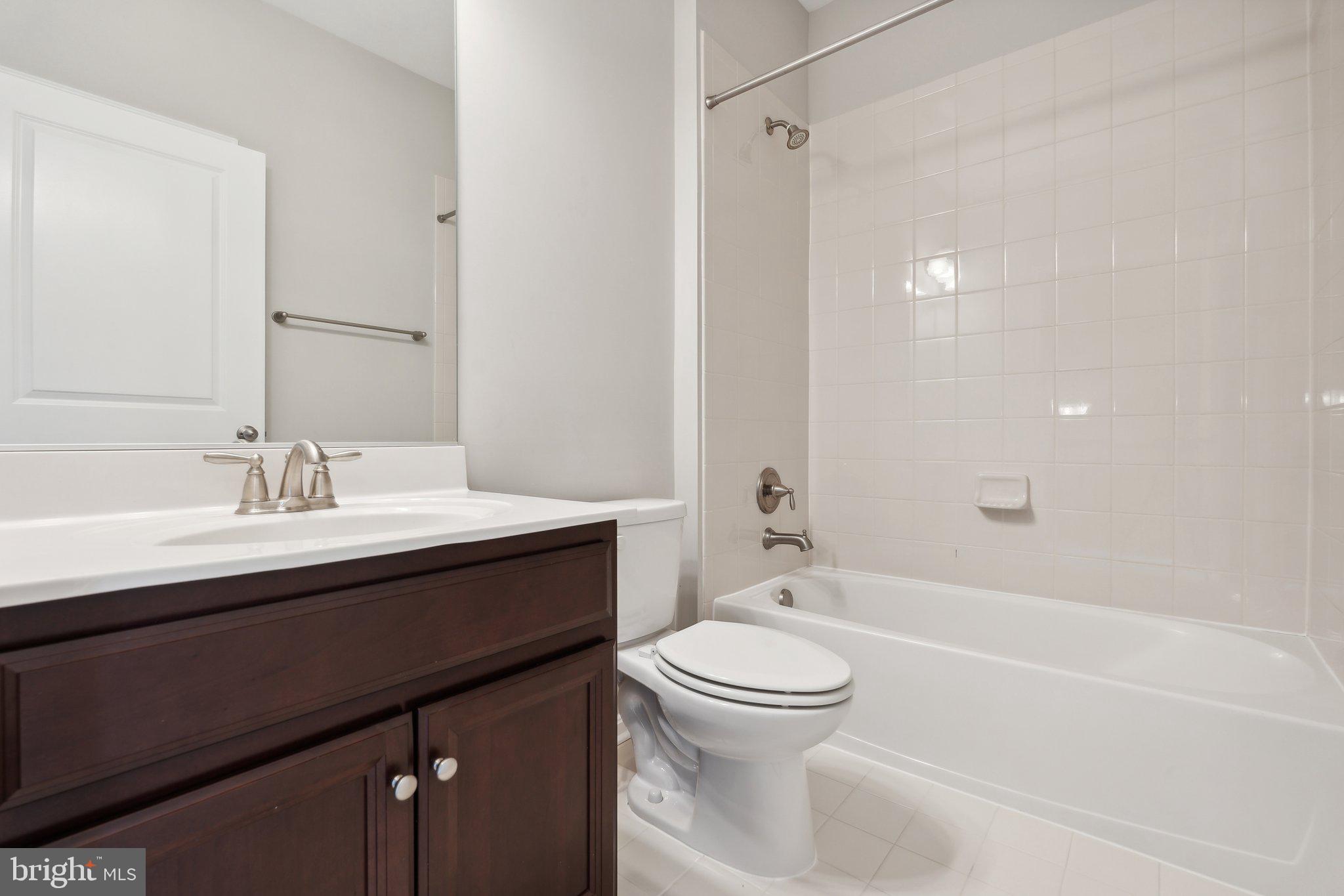 4652 Cambria Road Frederick, MD 21703 - Photo 18 of 36