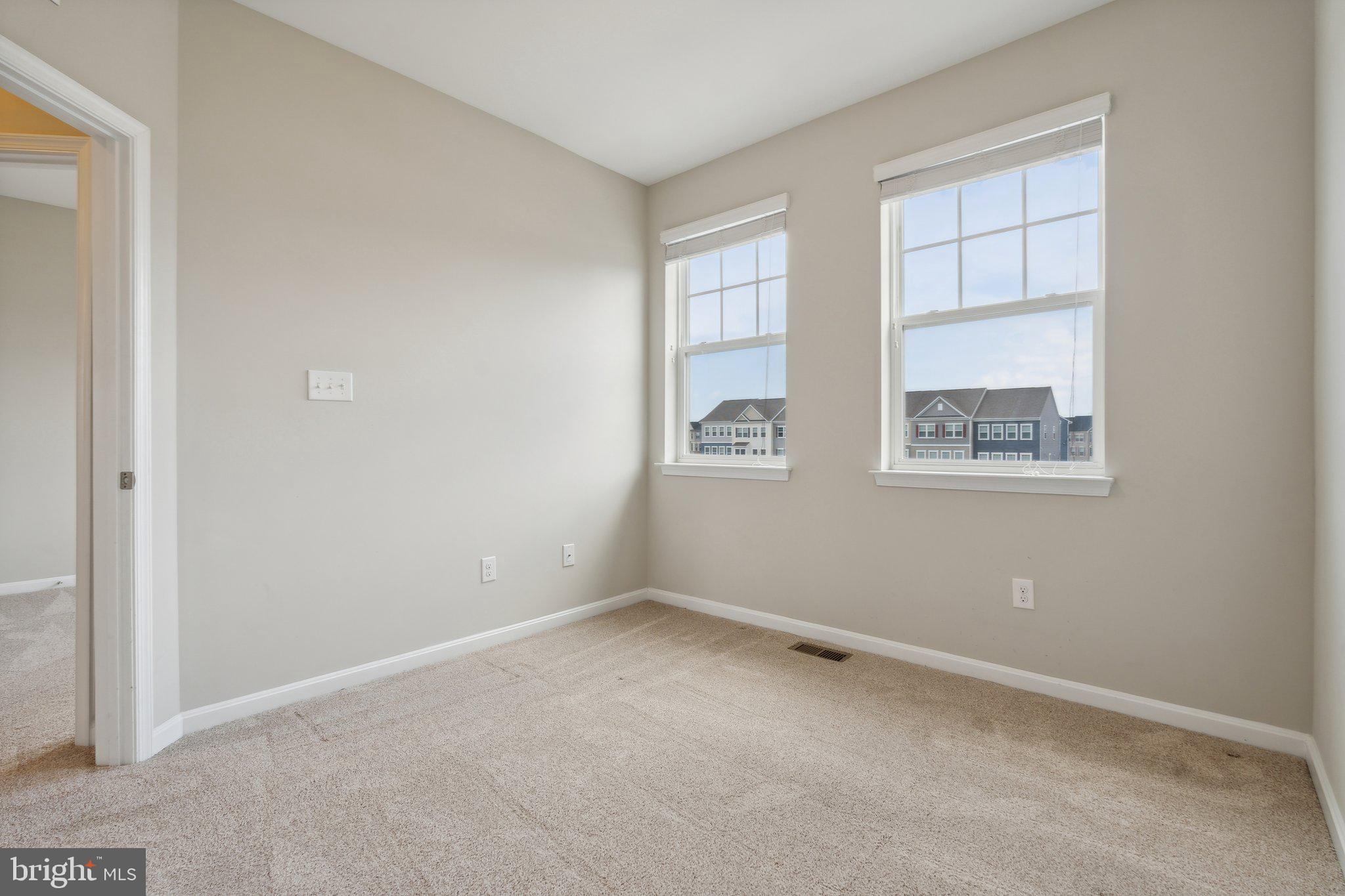 4652 Cambria Road Frederick, MD 21703 - Photo 24 of 36