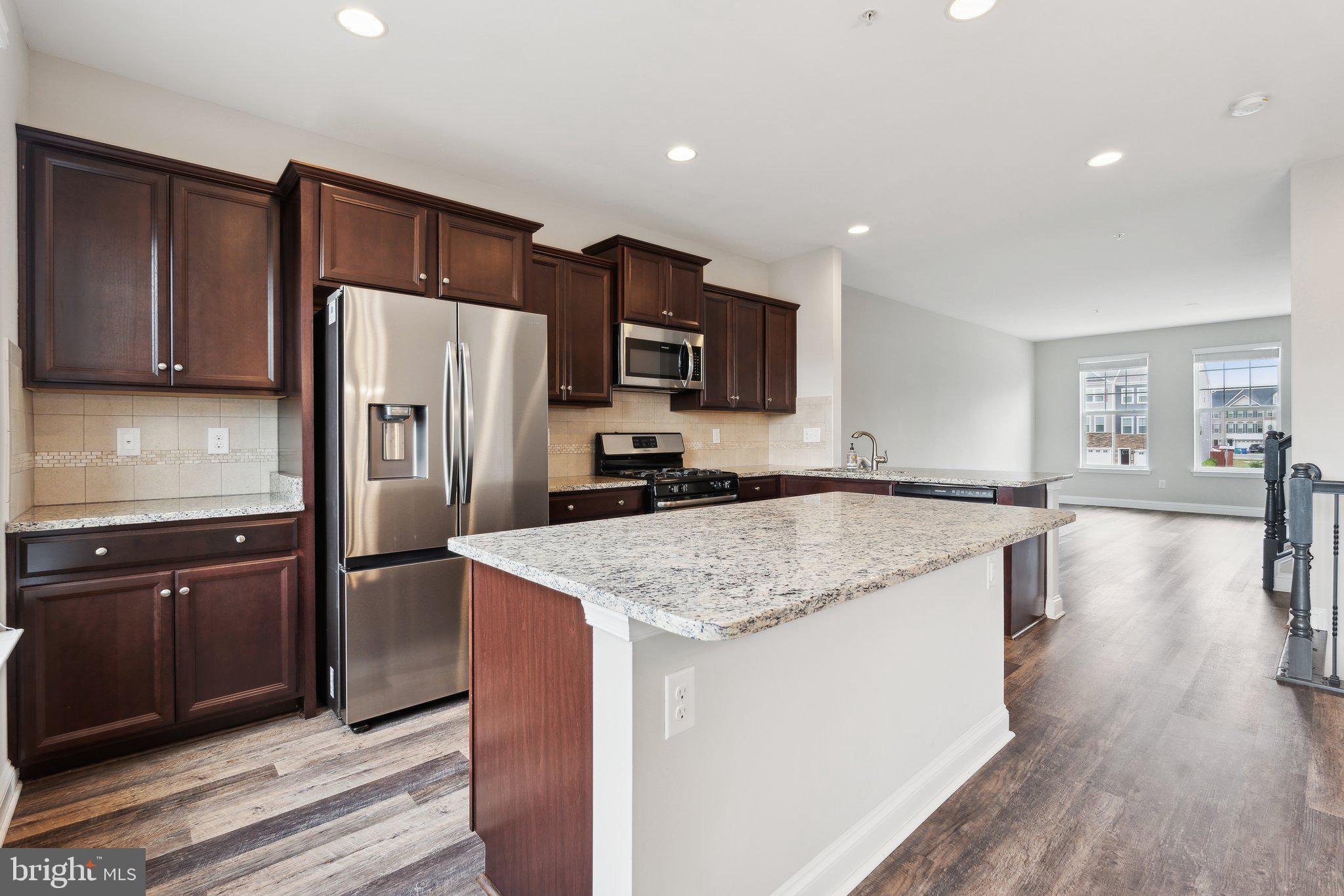 4652 Cambria Road Frederick, MD 21703 - Photo 4 of 36