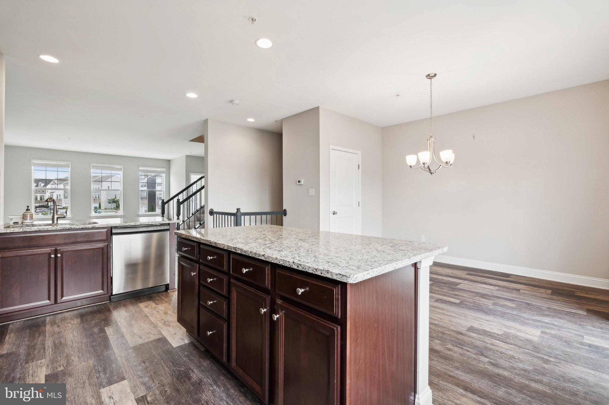 4652 Cambria Road Frederick, MD 21703 - Photo 6 of 36