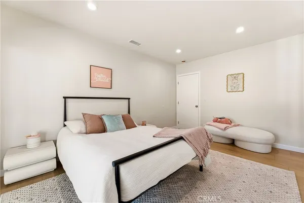 $1,294,000 | 9324 Elben Avenue, Sun Valley, CA 91352