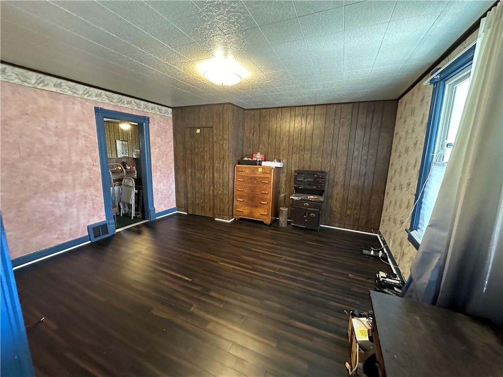 324 West North Street Butler, PA 16001 - Photo 16 of 42 wooden floor in an empty room with a window