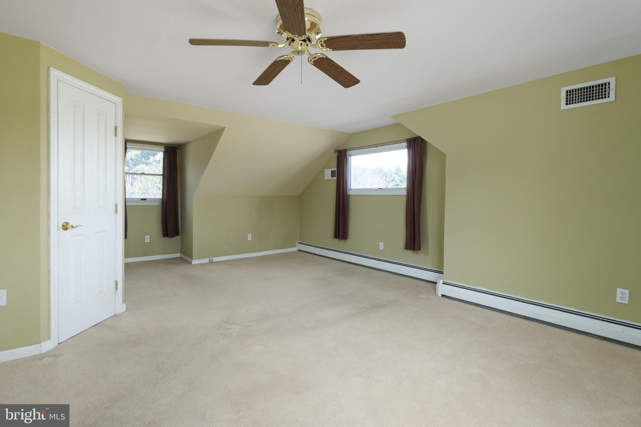 267 Lambertville Hopewell Road Hopewell, NJ 08525 - Photo 24 of 36
