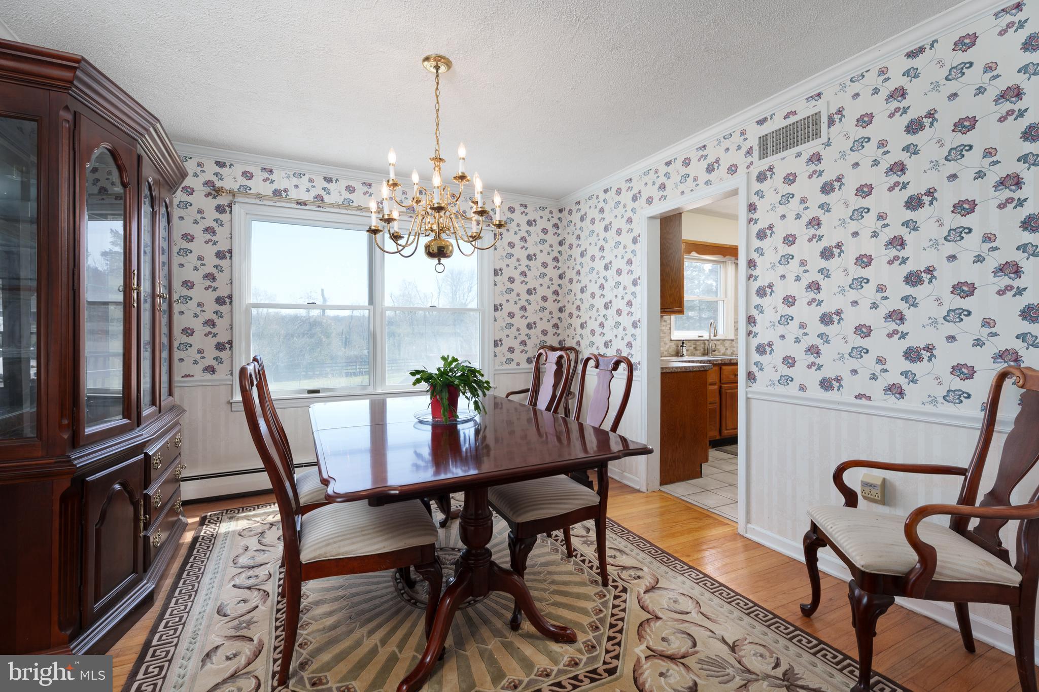 267 Lambertville Hopewell Road Hopewell, NJ 08525 - Photo 10 of 36