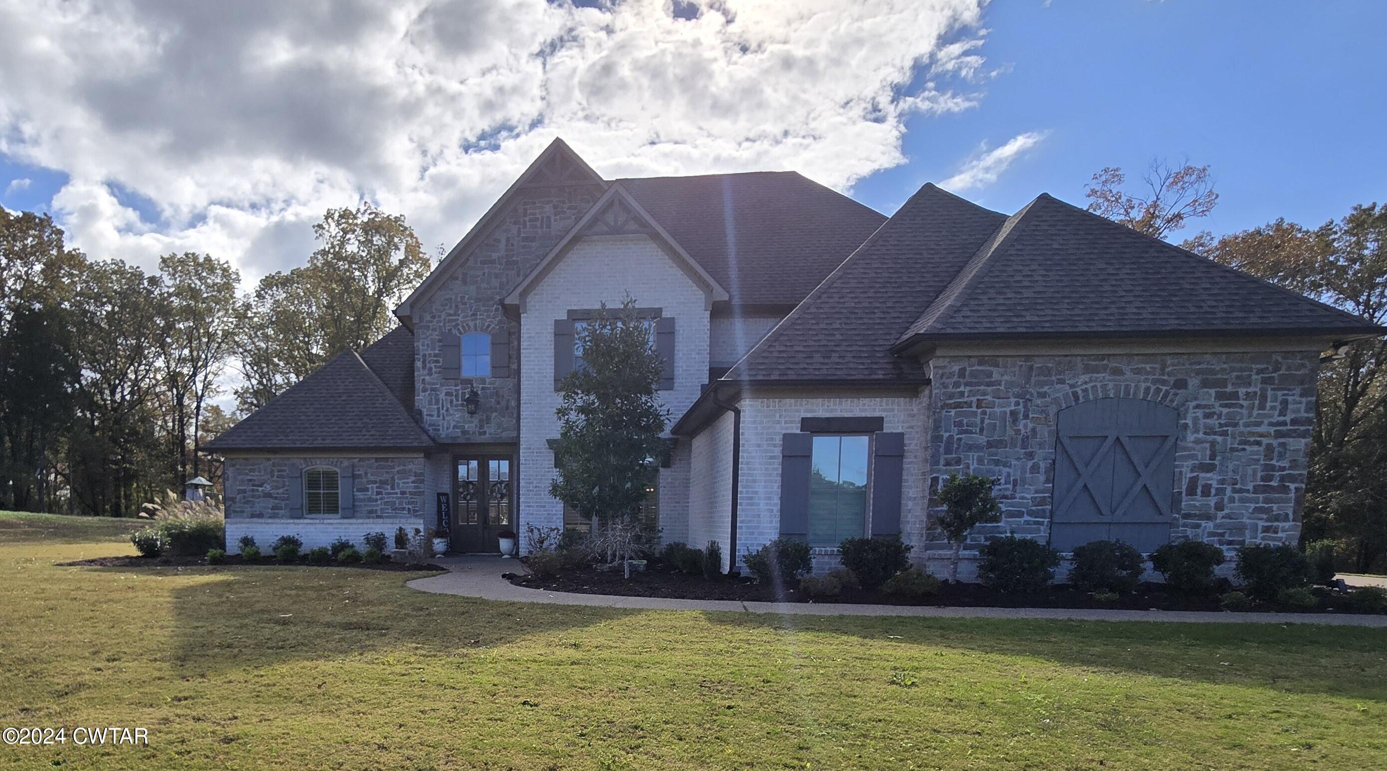 330 Waynick Road Jackson, TN 38305 - Photo 1 of 18 front