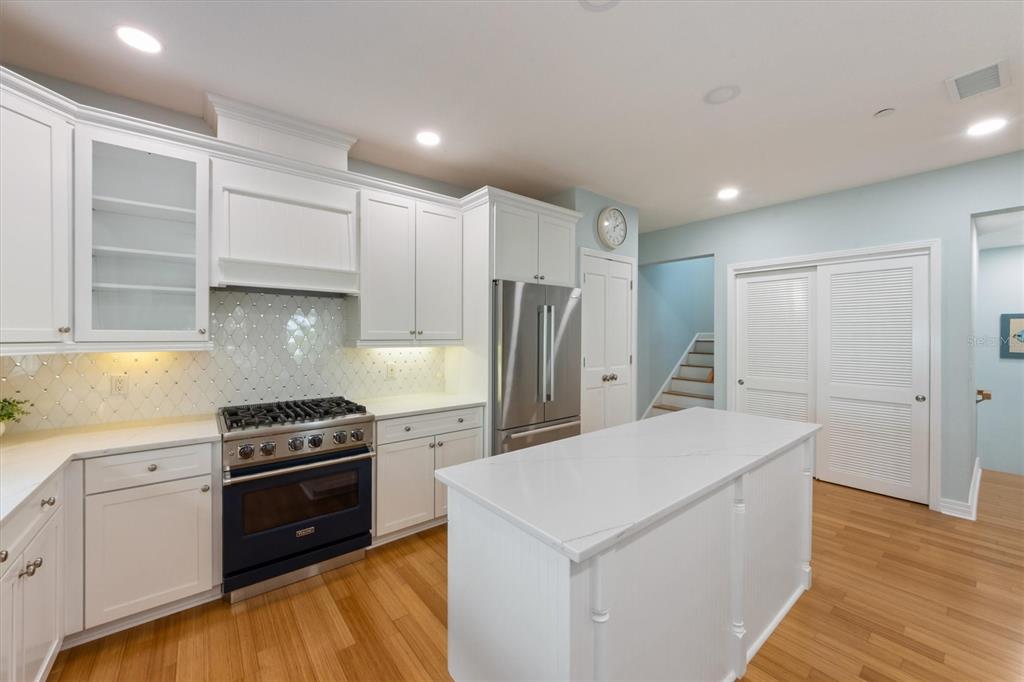 311 Firehouse Court Longboat Key, FL 34228 - Photo 14 of 79