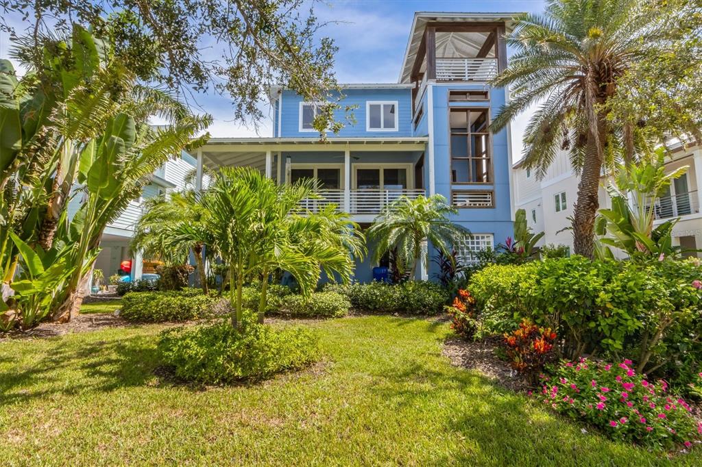 311 Firehouse Court Longboat Key, FL 34228 - Photo 4 of 79