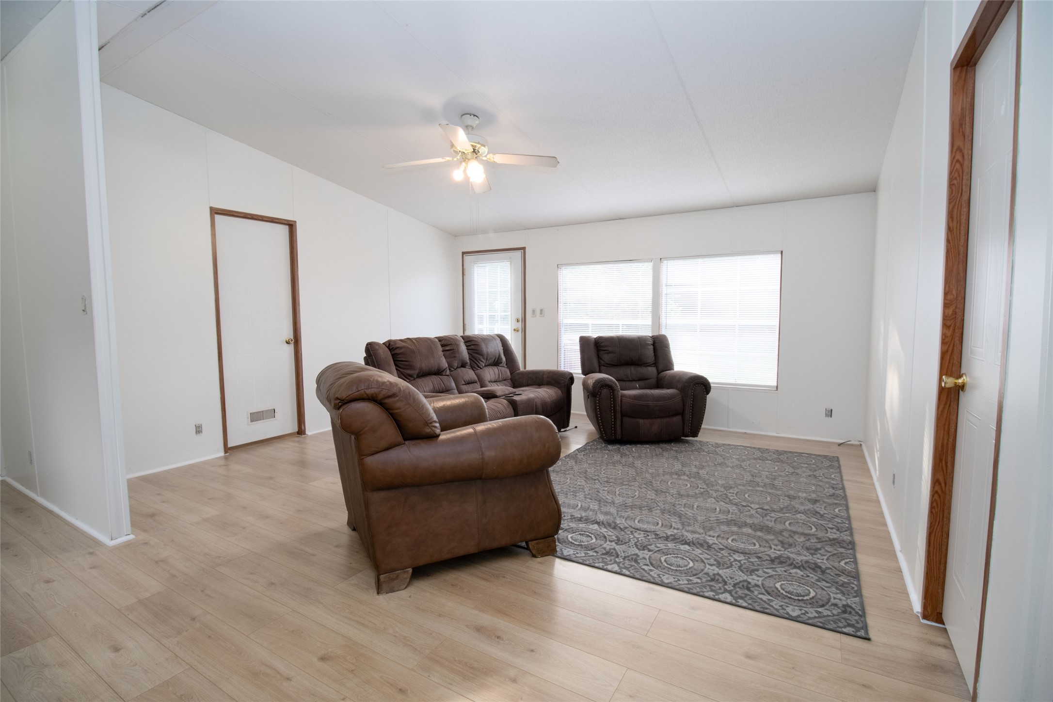 11524 Stidham Road Conroe, TX 77302 - Photo 15 of 19