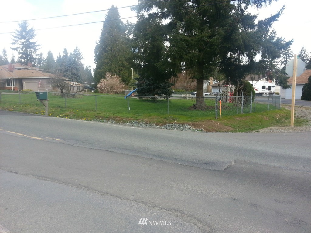 19600 2nd Avenue Southeast Bothell, WA 98012 - Photo 1 of 4 Gallery Image 1