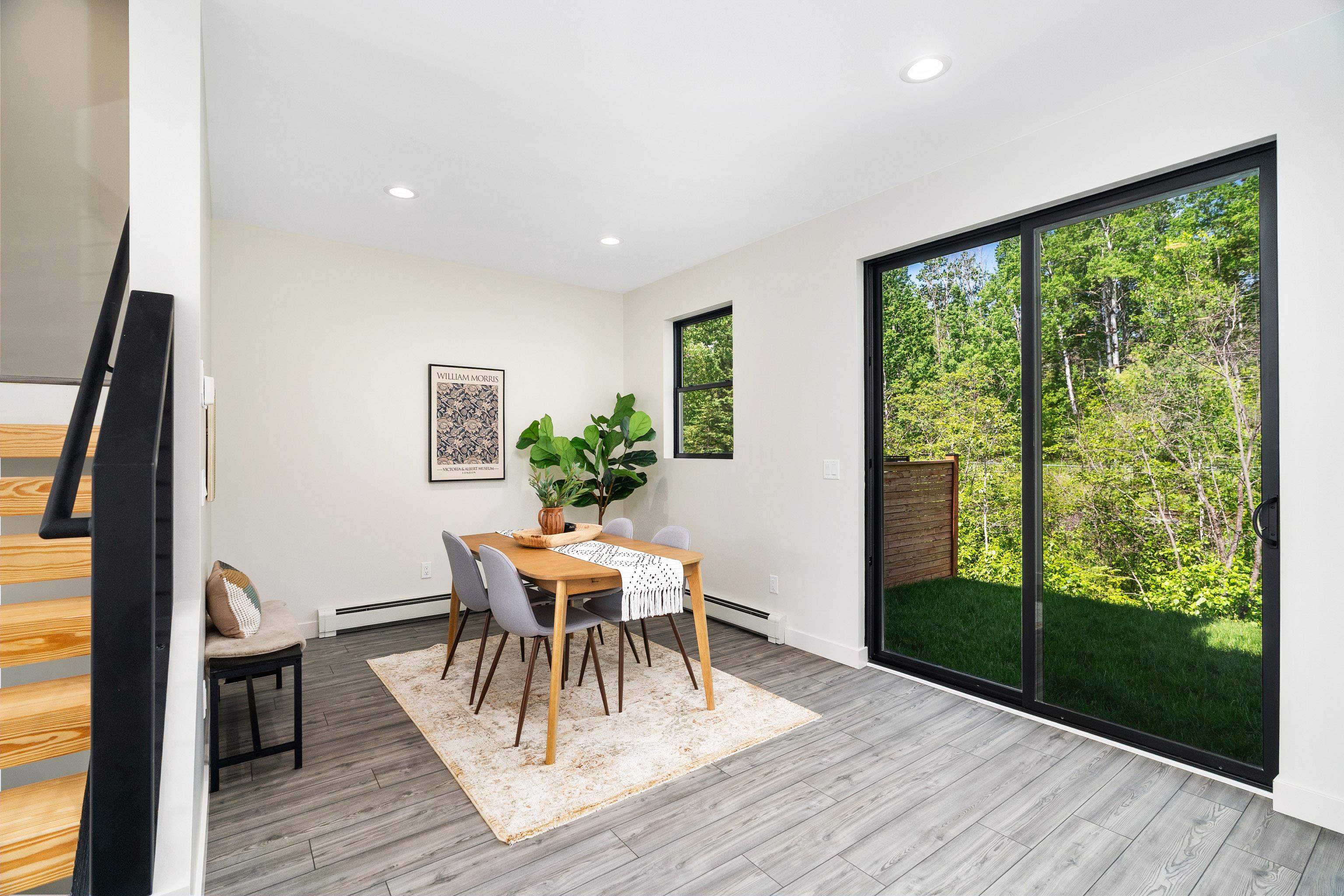 3721 London Road, Unit 10 Duluth, MN 55804 - Photo 17 of 43