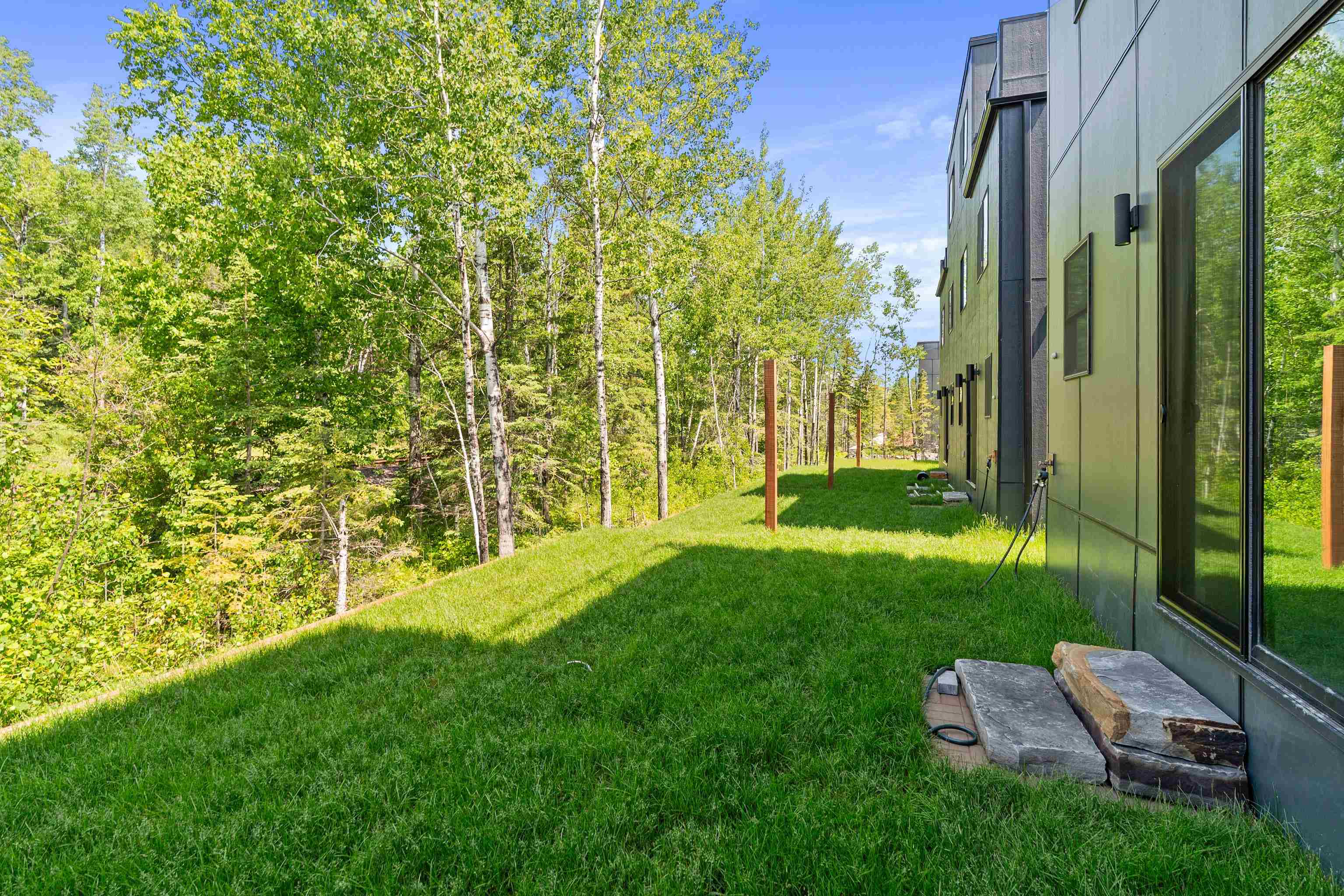 3721 London Road, Unit 10 Duluth, MN 55804 - Photo 41 of 43