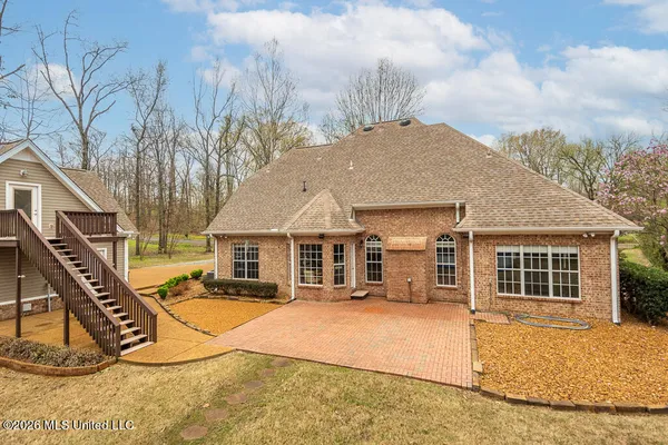 $510,000 | 2382 Oak Creek Drive, Hernando, MS 38632