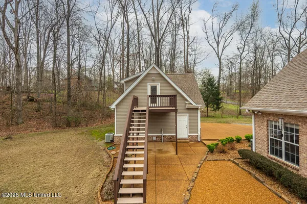 $510,000 | 2382 Oak Creek Drive, Hernando, MS 38632