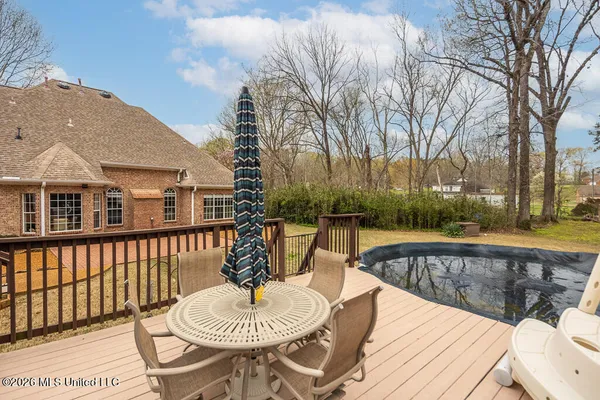 $510,000 | 2382 Oak Creek Drive, Hernando, MS 38632