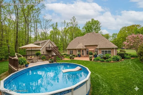 $510,000 | 2382 Oak Creek Drive, Hernando, MS 38632