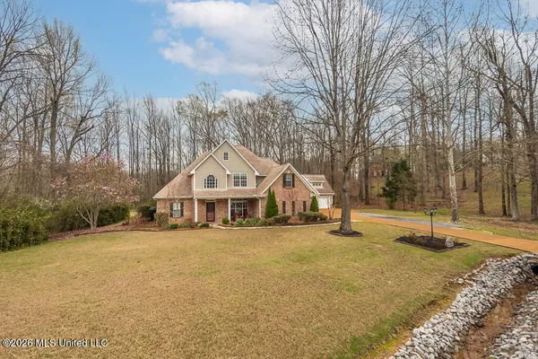 $510,000 | 2382 Oak Creek Drive, Hernando, MS 38632