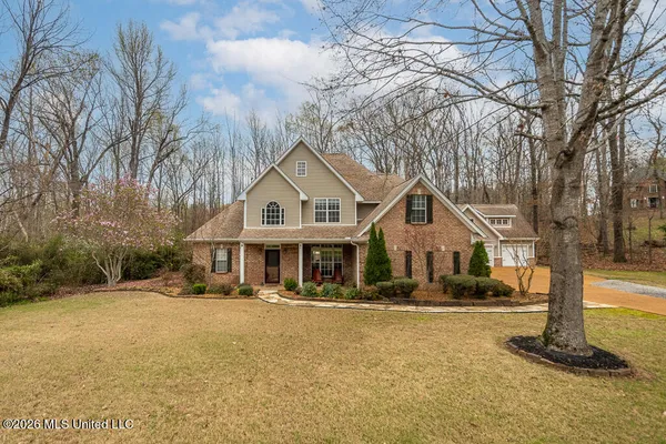 $510,000 | 2382 Oak Creek Drive, Hernando, MS 38632