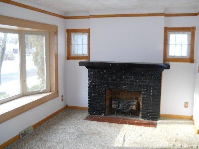 85 Mohawk Road Pontiac, MI 48341 - Photo 6 of 7 1-16 036.jpg