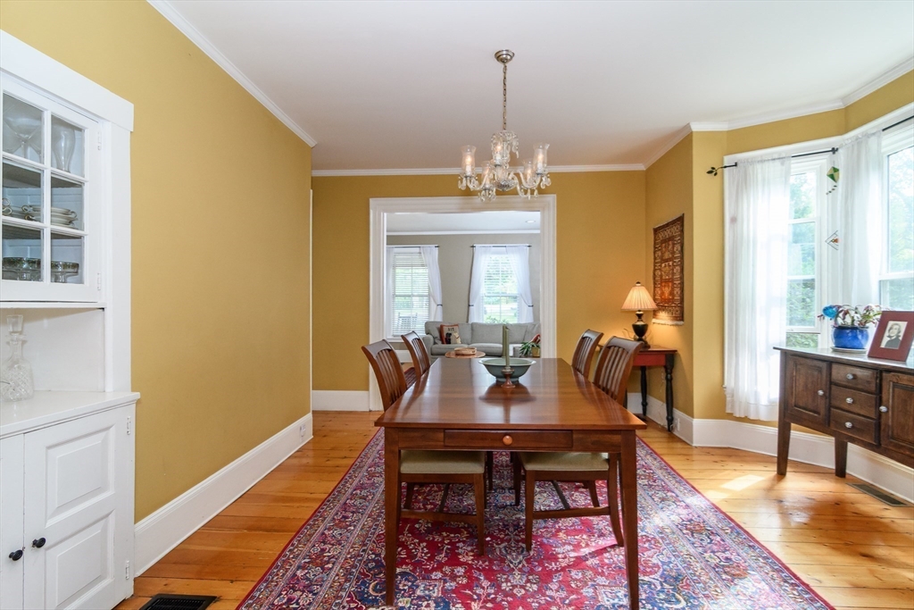 64 Park Avenue Natick, MA 01760 - Photo 10 of 35