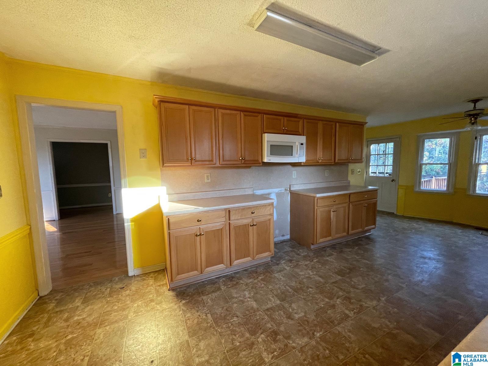 1760 Winewood Road Birmingham, AL 35215 - Photo 11 of 30