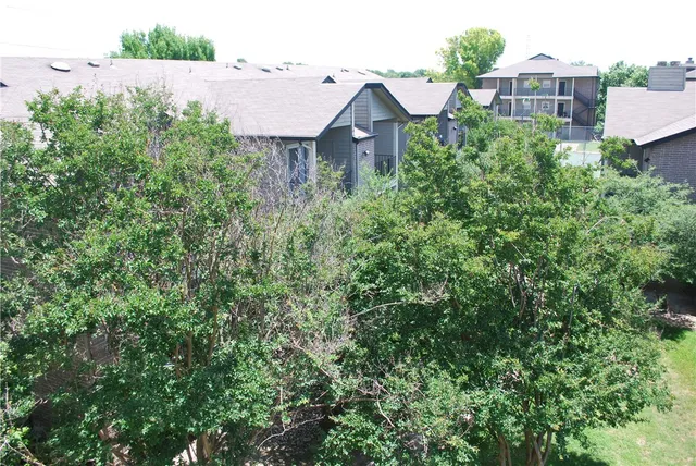 a view of a basket ball ground