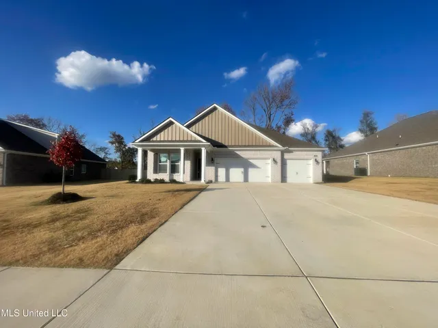 $399,990 | 5350 Bunyan Hl Drive, Olive Branch, MS 38654
