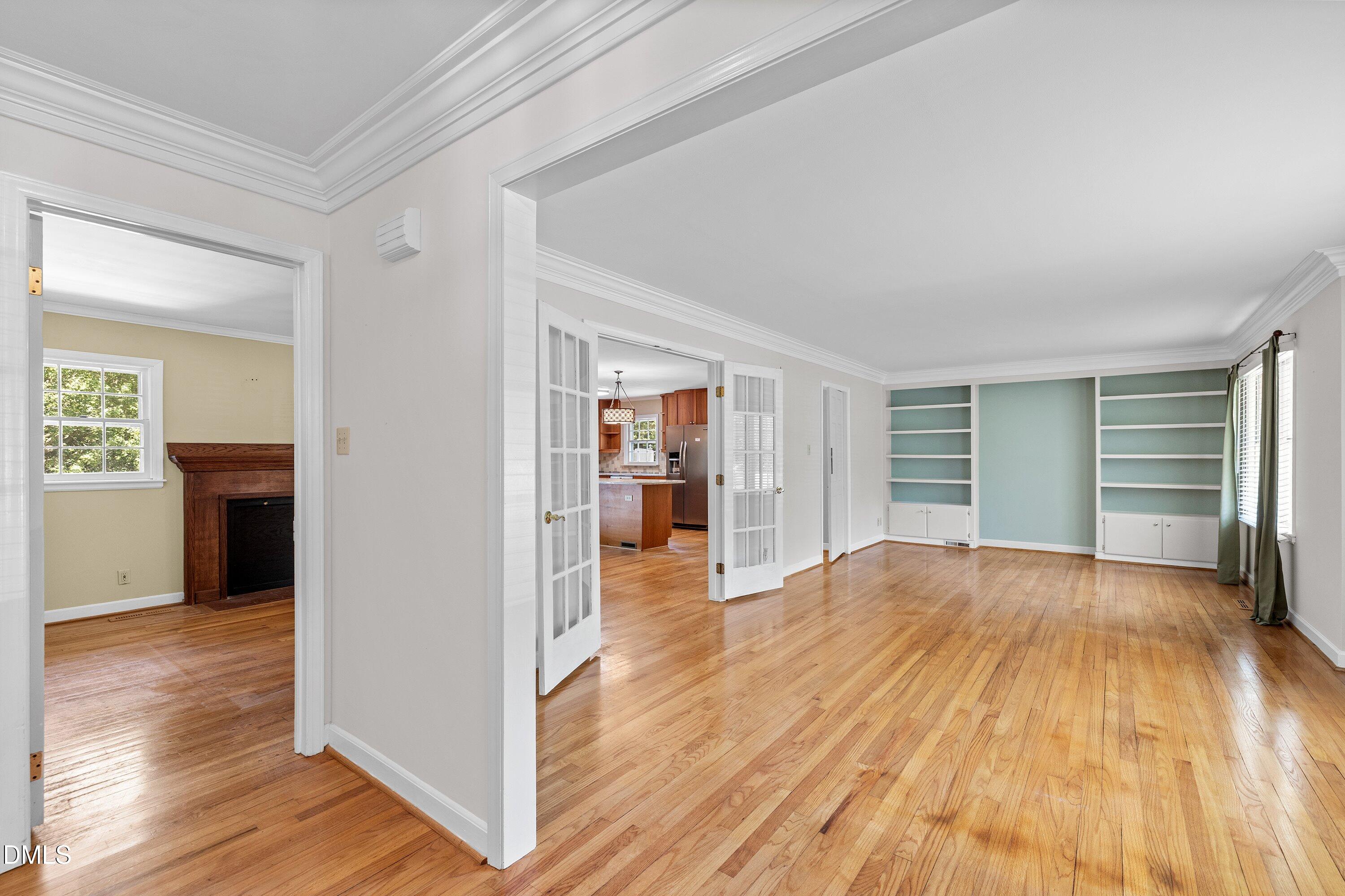 2802 Devon Road Durham, NC 27707 - Photo 4 of 46