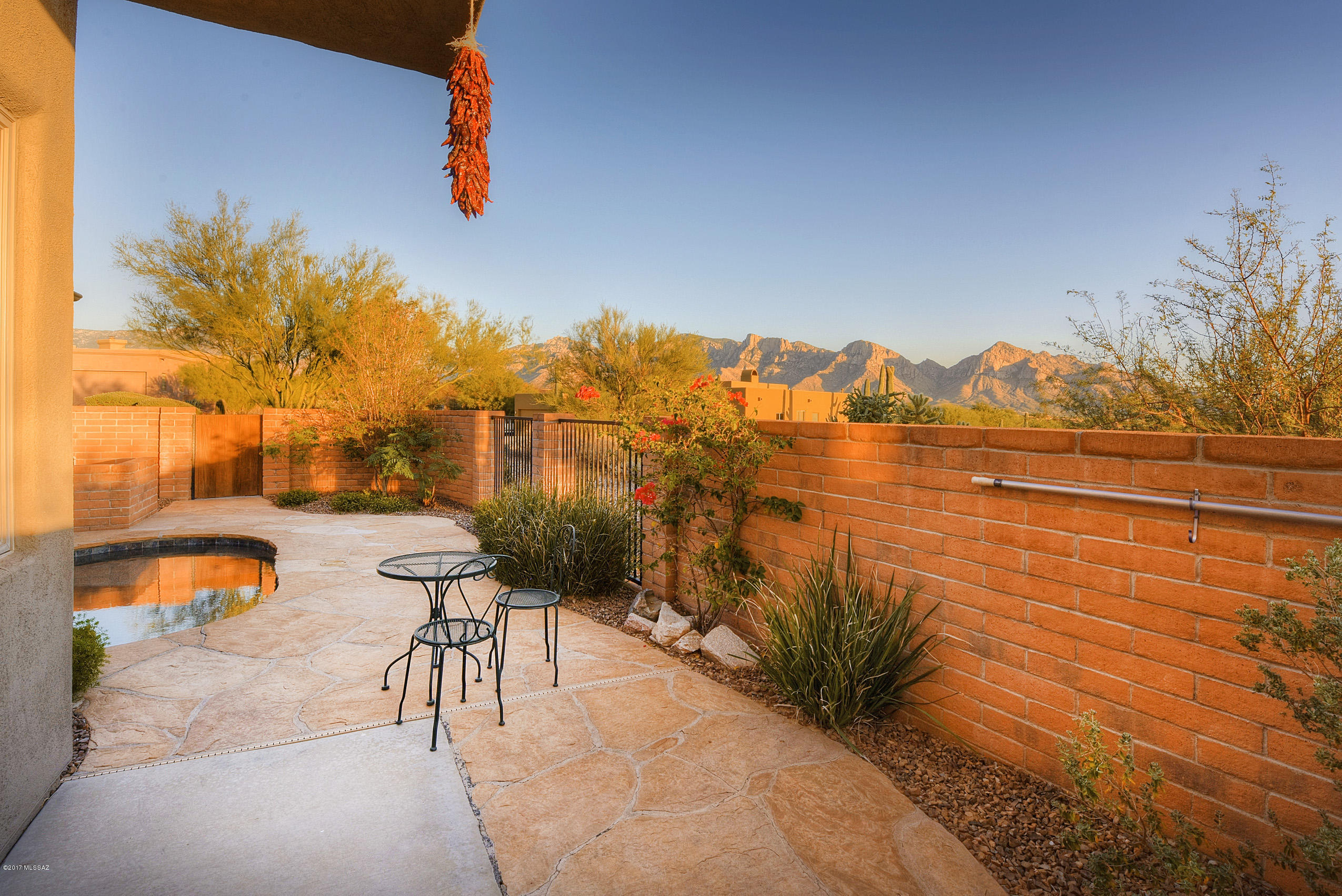 12477 North Piping Rock Road Oro Valley, AZ 85755 - Photo 27 of 32