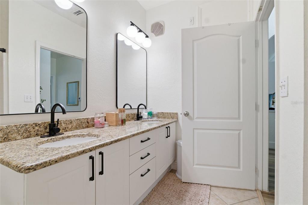 2739 Via Capri, Unit 1014 Clearwater, FL 33764 - Photo 24 of 48