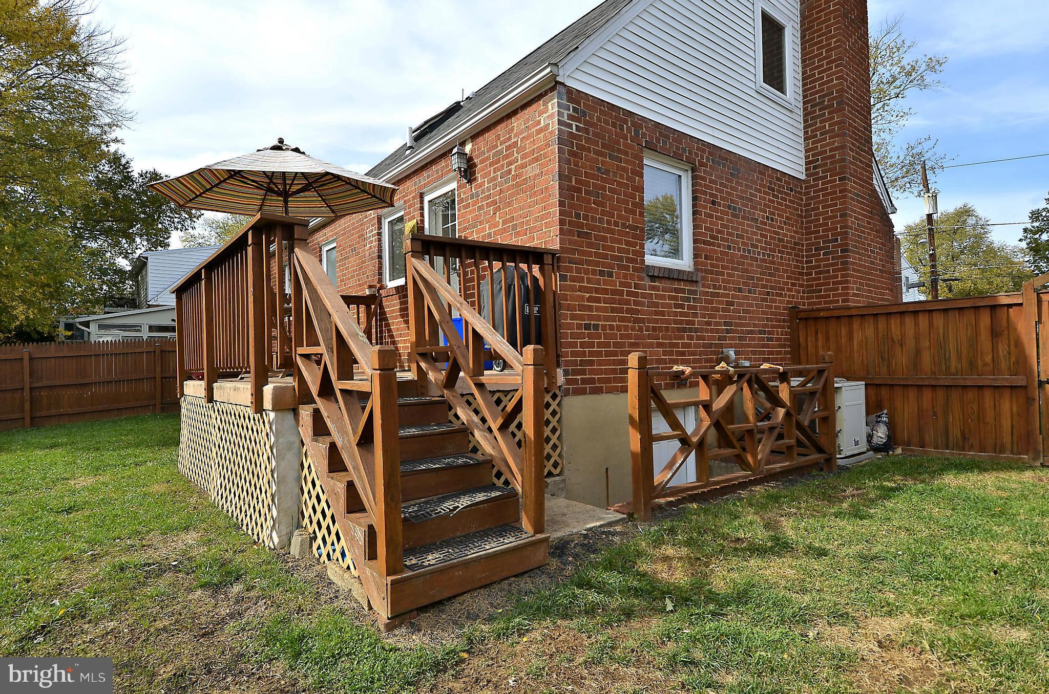 1512 Crest Road Silver Spring, MD 20902 - Photo 29 of 30 Exterior (Rear)