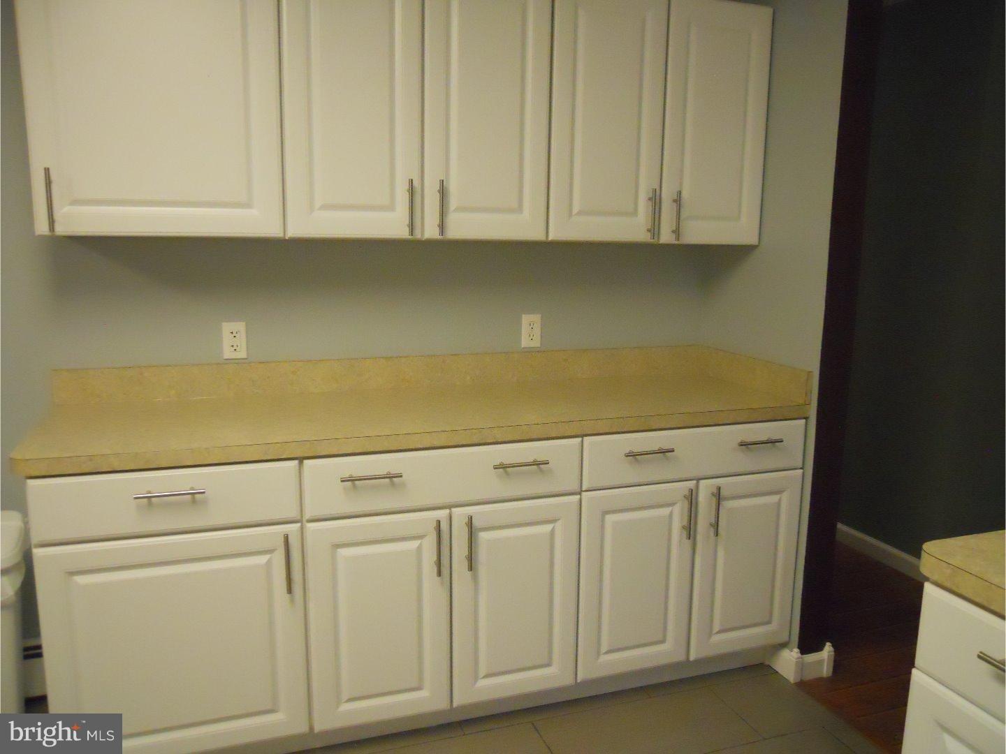 11 North Kingston Road Newark, DE 19713 - Photo 8 of 25 Kitchen