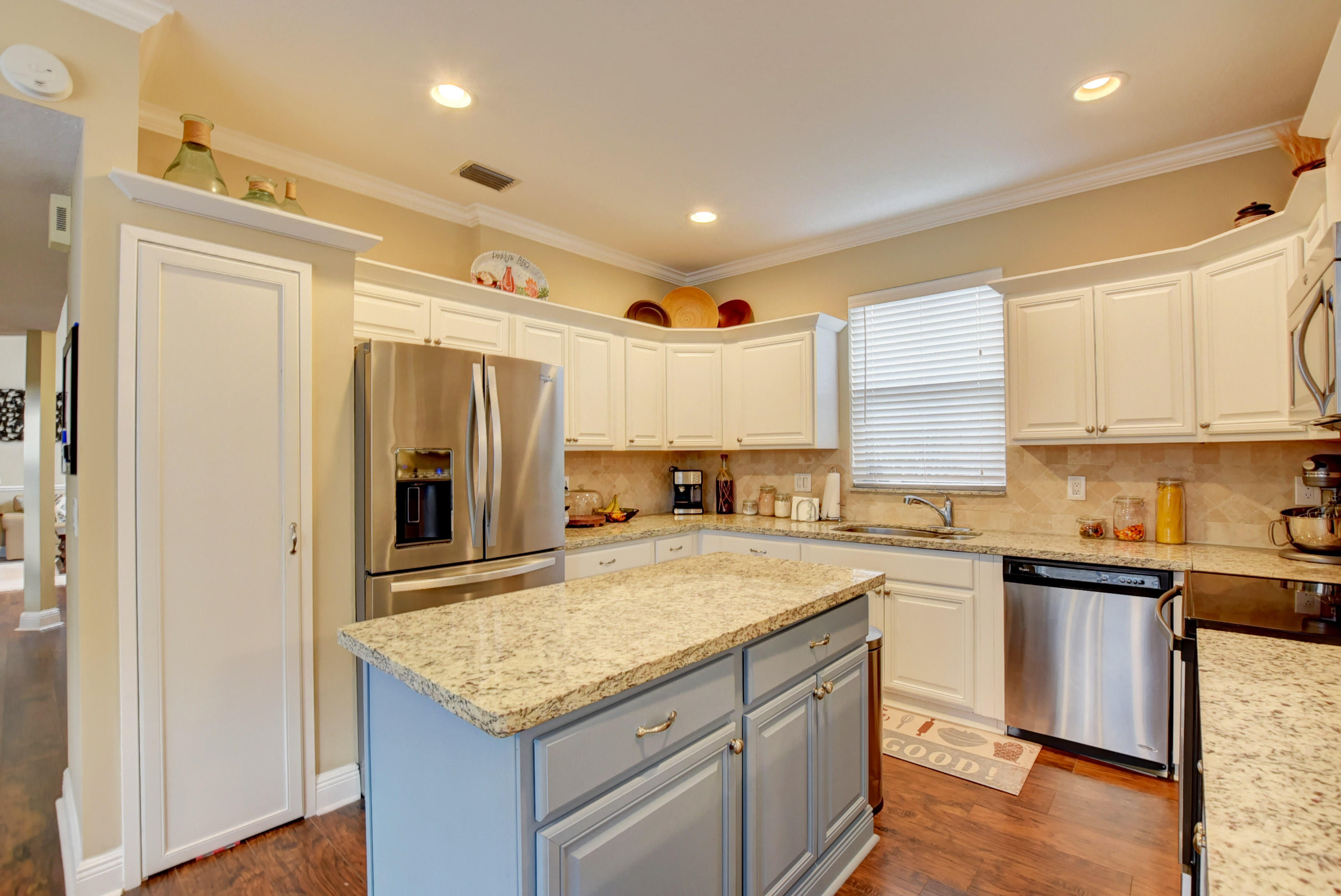 20282 Monteverdi Circle Boca Raton, FL 33498 - Photo 19 of 71 24_ebf_1333and4more