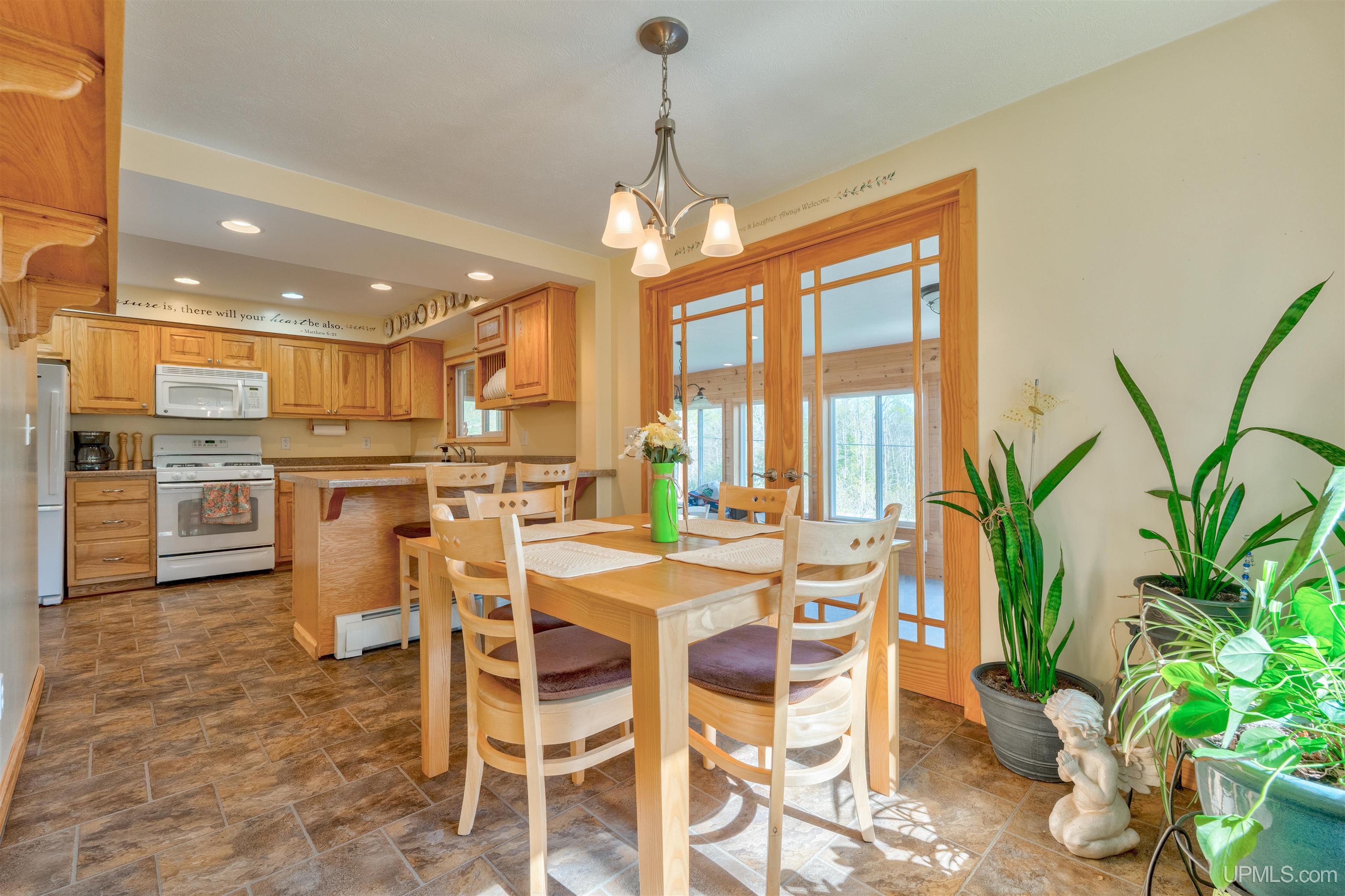 10057 East Co Road Munising, MI 49862 - Photo 14 of 50