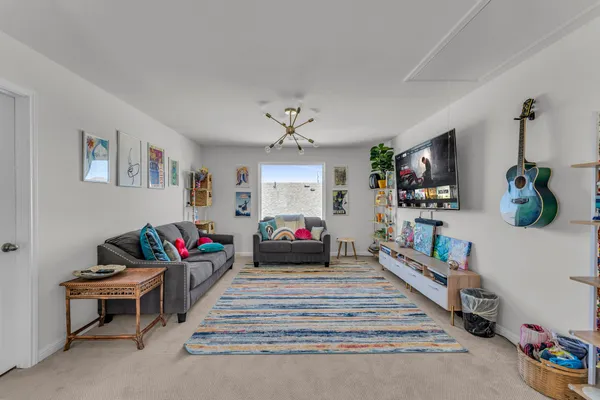 $2,500 | 306 Cold Spg Loop, Bastrop, TX 78602