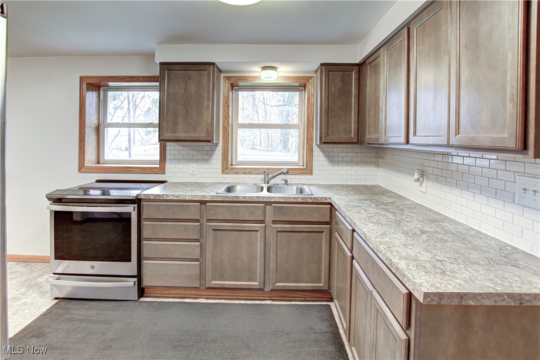2615 Swartz Road Atwater, OH 44201 - Photo 2 of 38