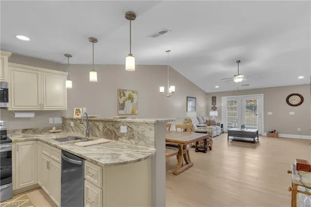 $274,900 | 105 Oak Ridge Drive, Archdale, NC 27263