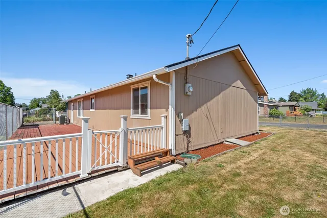 a backyard of a house