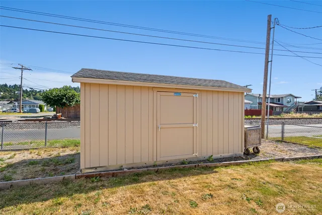 $365,000 | 309 Southwest 6th Street, Chehalis, WA 98532