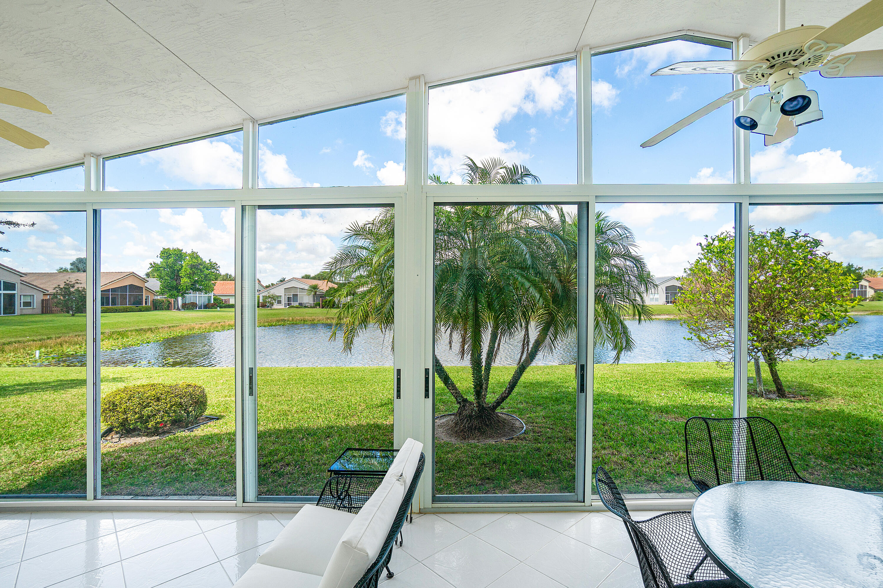 6594 Sun River Road Boynton Beach, FL 33437 - Photo 31 of 37 Glass Enclosed