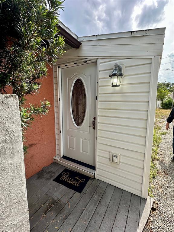 300 Broadview Avenue Altamonte Springs, FL 32701 - Photo 13 of 33 a view of a door of a house