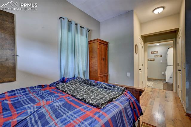 18085 Table Rock Road Colorado Springs, CO 80908 - Photo 45 of 46 Spacious Bedroom with two closets.