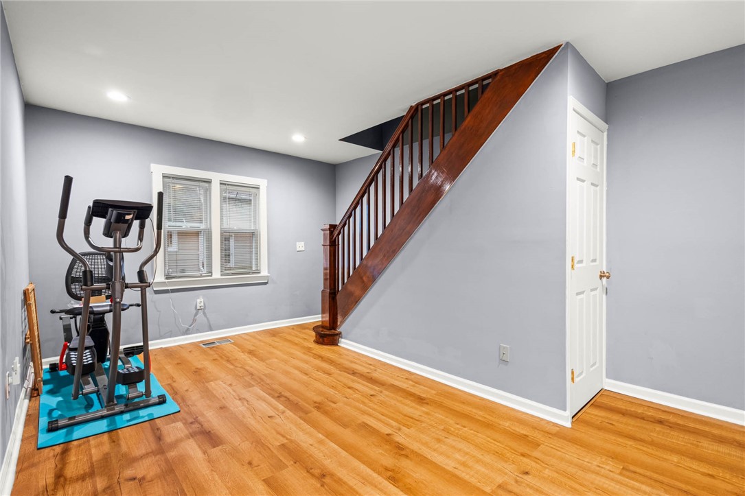 9 Hope Street Perry, NY 14530 - Photo 17 of 37 Stairway