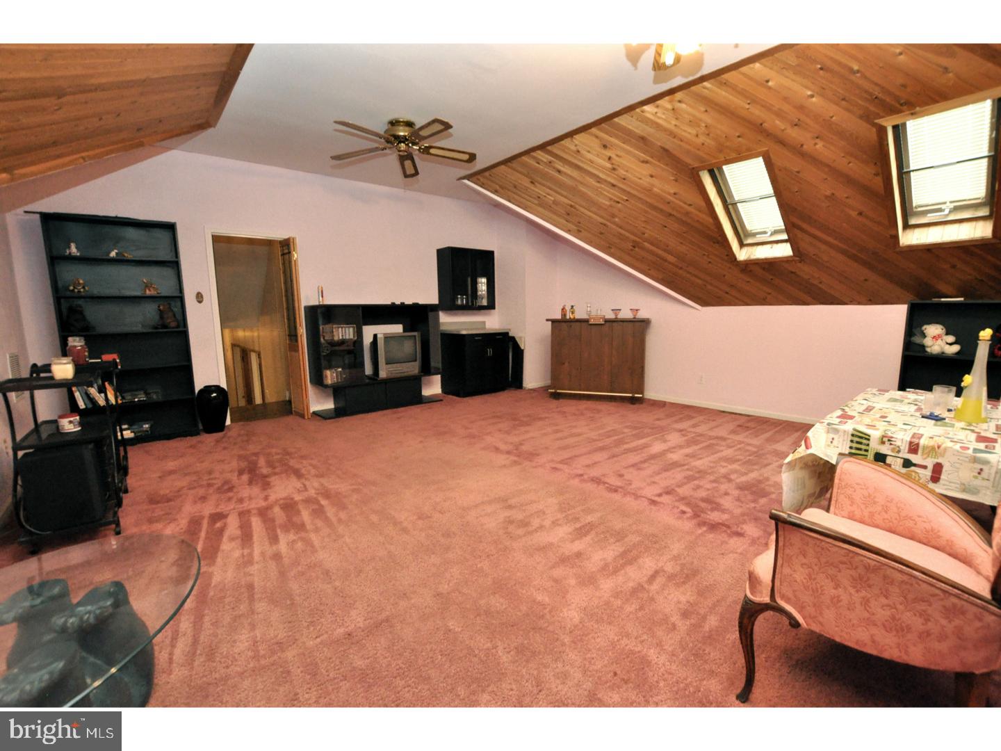 113 Chatham Road Mount Laurel, NJ 08054 - Photo 20 of 24 Gallery Image 20