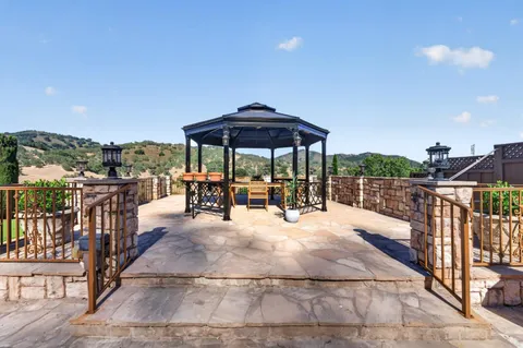 $2,999,000 | 17005 Uvas Road, Morgan Hill, CA 95037